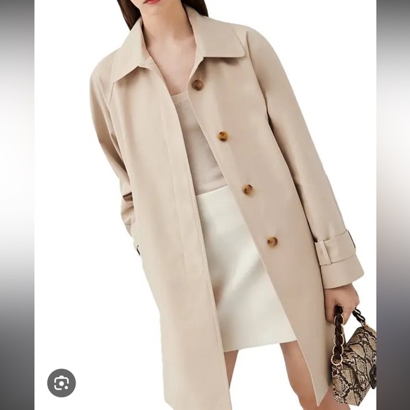 NWT MARELLA Light Beige Trench Coat with Button Front - Picture 8 of 10